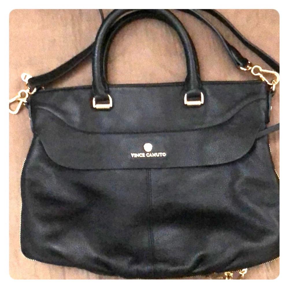 Vince Camuto purse